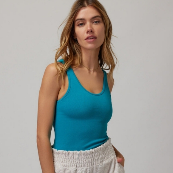 Spiritual Gangster Infinity Seamless Tank - Capri Blue - XS/S - Picture 2 of 6